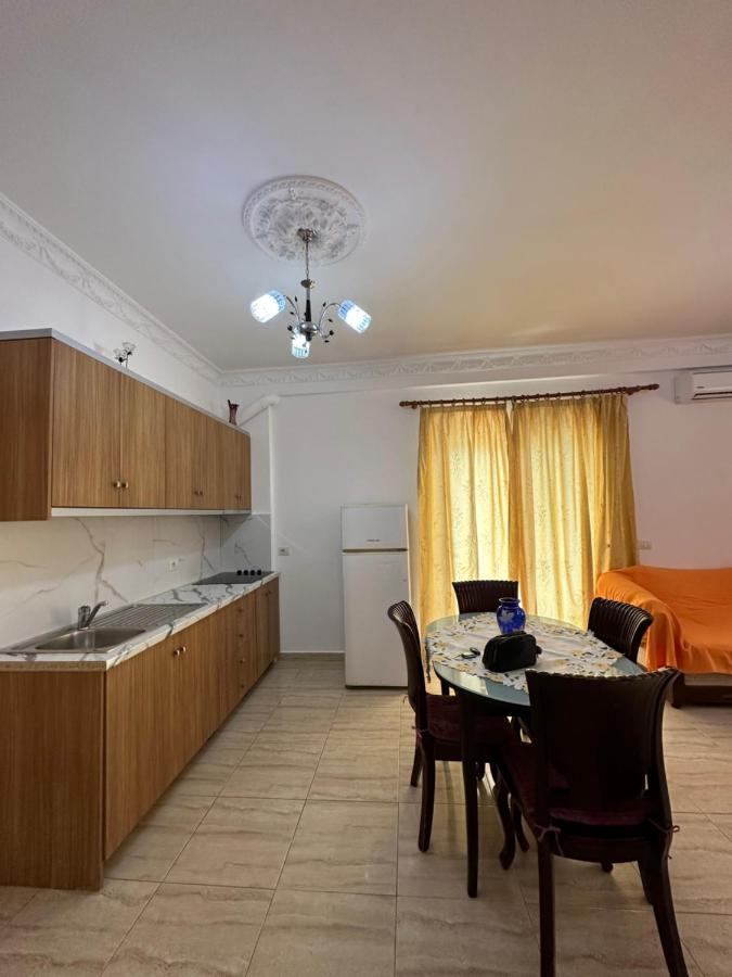 Sun And Sea Apartment Saranda Exterior foto