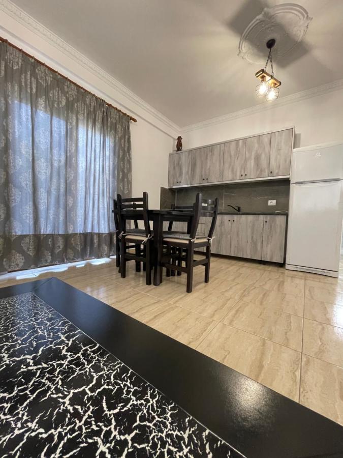 Sun And Sea Apartment Saranda Exterior foto