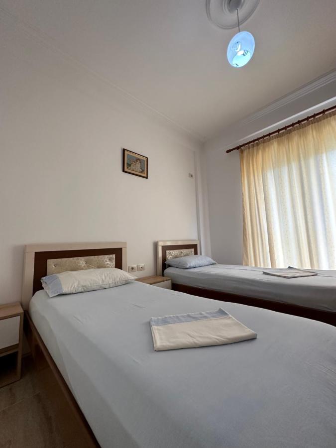 Sun And Sea Apartment Saranda Exterior foto