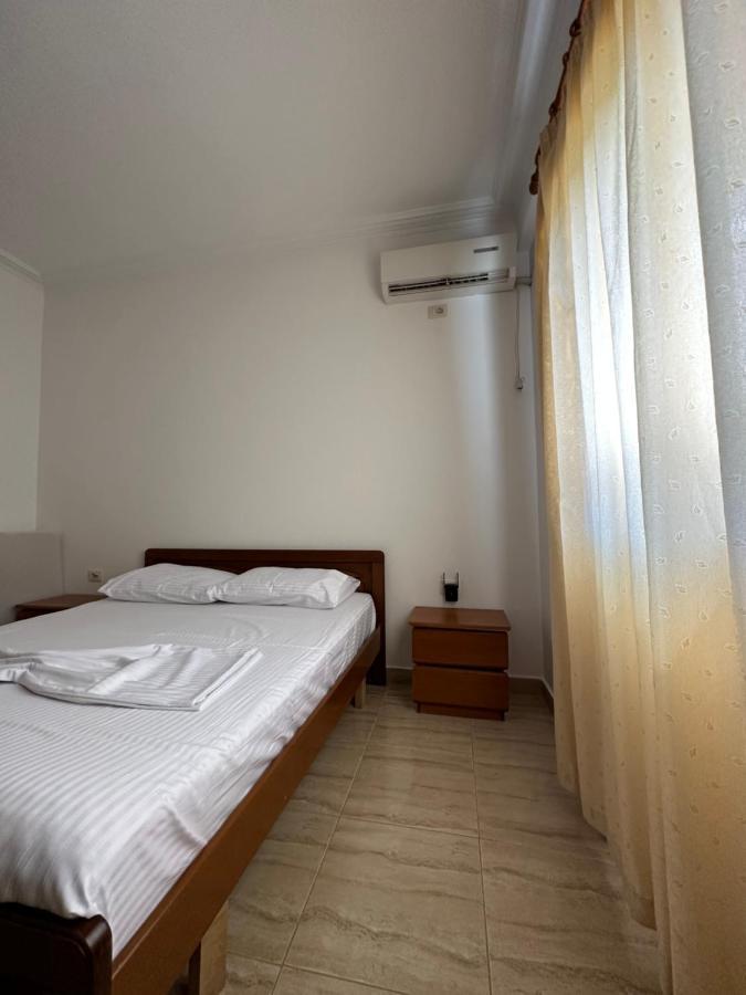 Sun And Sea Apartment Saranda Exterior foto