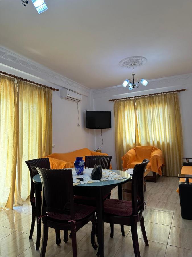 Sun And Sea Apartment Saranda Exterior foto